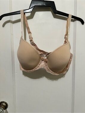 Wacoal Nude Beige Lace-Trim T-Shirt Bra
